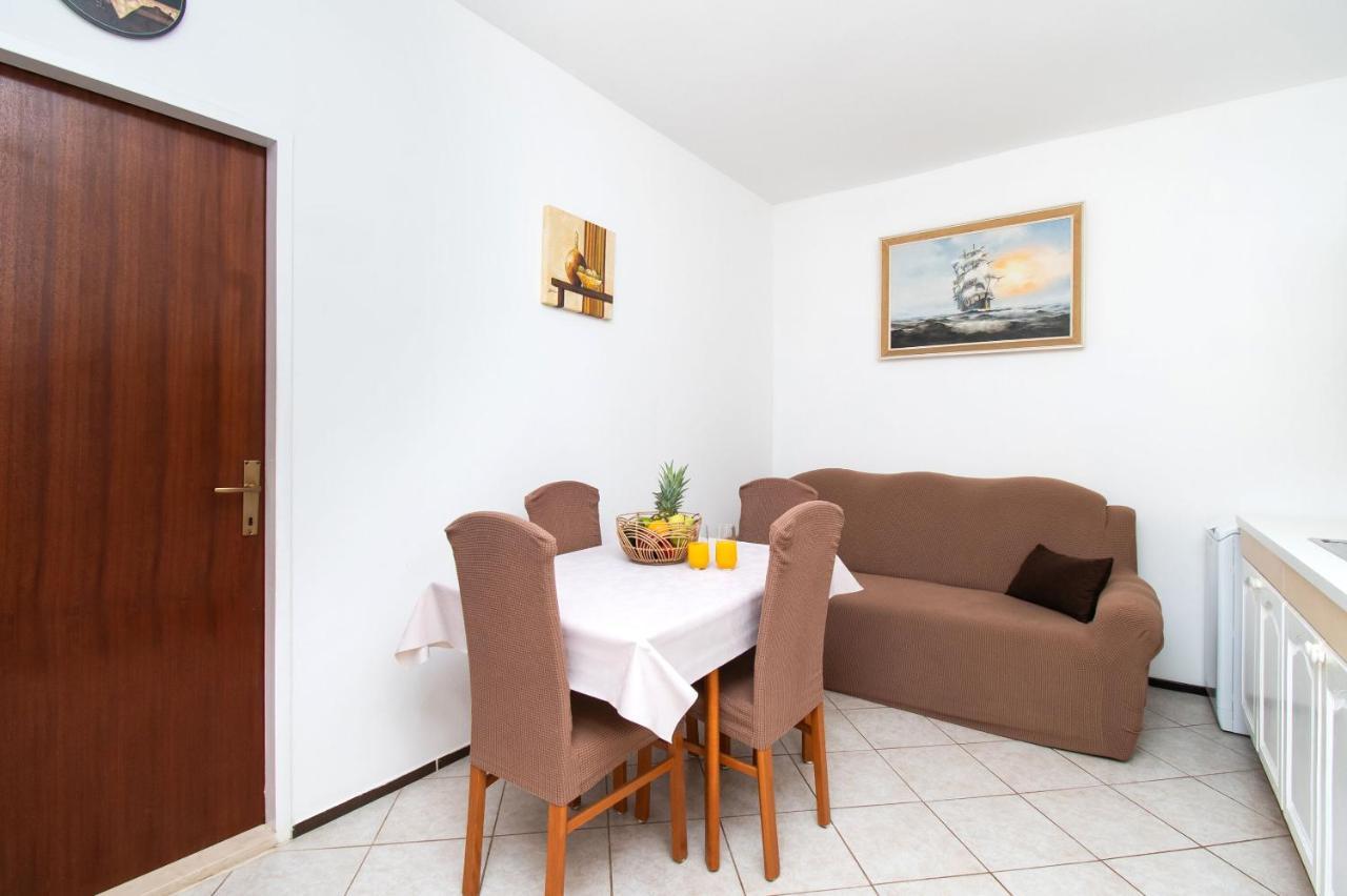 Apartment Ivan ורסי מראה חיצוני תמונה